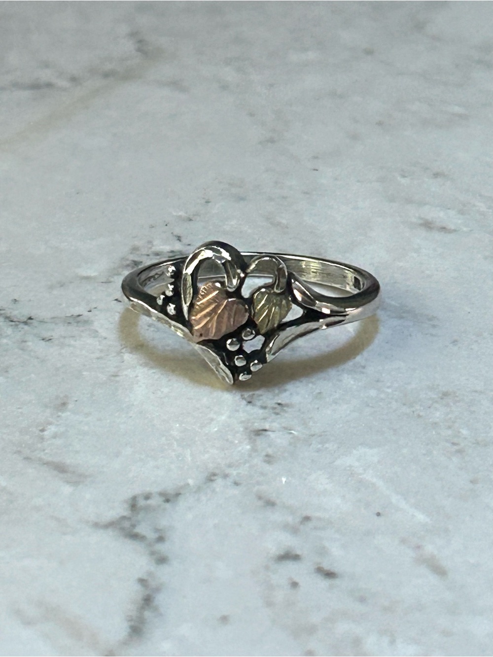 Vintage Black Hills Sterling Silver with 12k gold leaf accents ring, size 8.5